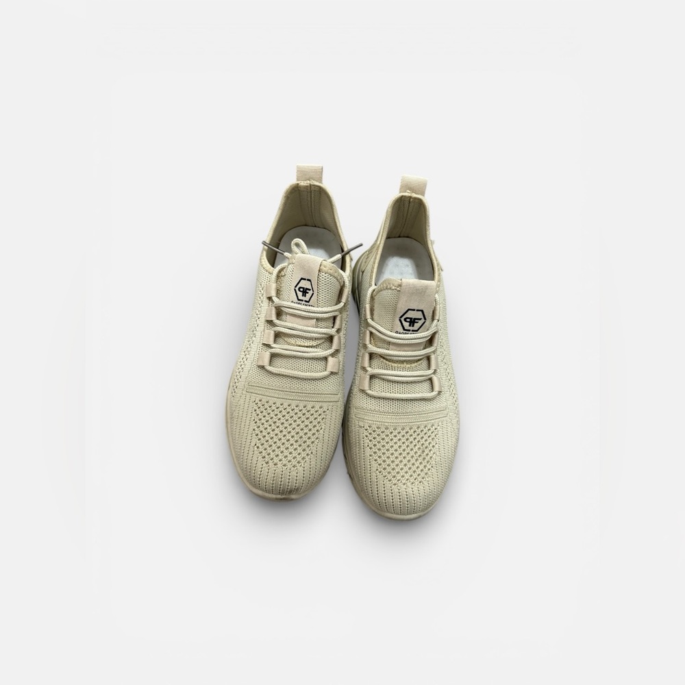 ✨Cream Designed trainers with relaxed fit✨